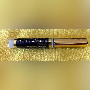 SeneGence Shadowsense Snow New OS without tags!!